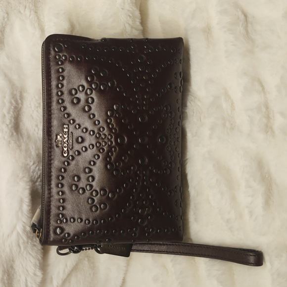 See Updated Listing in my Closet for lowered price - Picture 5 of 16